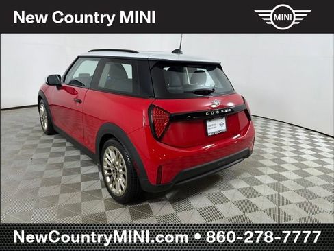 Certified 2025 MINI Cooper 2-Door Hardtop FWD image 5