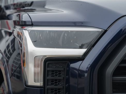 Used 2022 Toyota Tundra SR5 w/ TRD Sport Package image 13