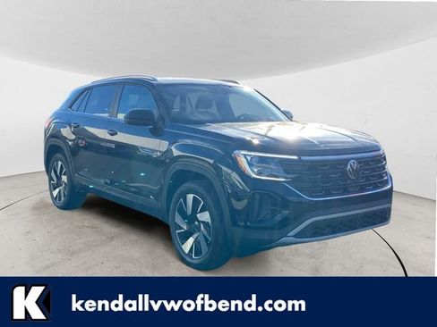 New 2026 Volkswagen Atlas Cross Sport SE AWD/4WD image 1