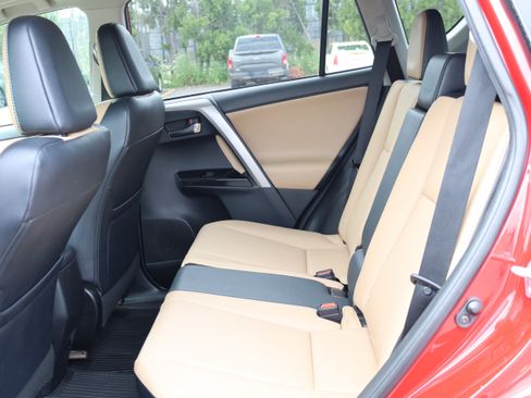 Used 2016 Toyota RAV4 Limited AWD/4WD image 13