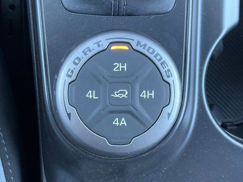 Certified 2024 Ford Bronco Black Diamond w/ Sasquatch Package image 71