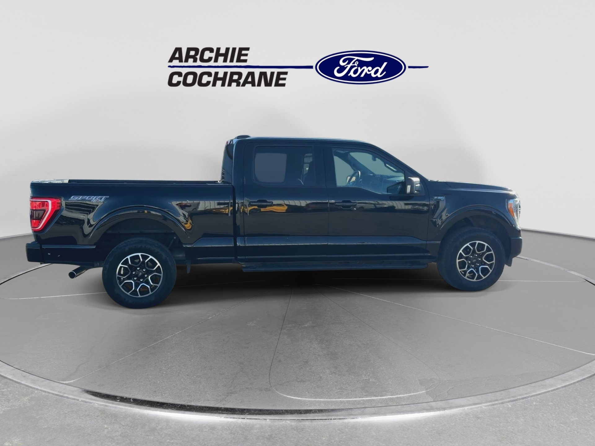 Used 2023 Ford F150 XLT w/ Equipment Group 302A High AWD/4WD image 9