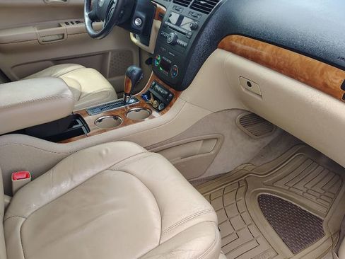 Used 2009 Saturn Outlook XR w/ Convenience Package image 21