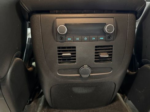 Used 2011 Chevrolet Avalanche LT w/ Regional Value Package AWD/4WD image 36