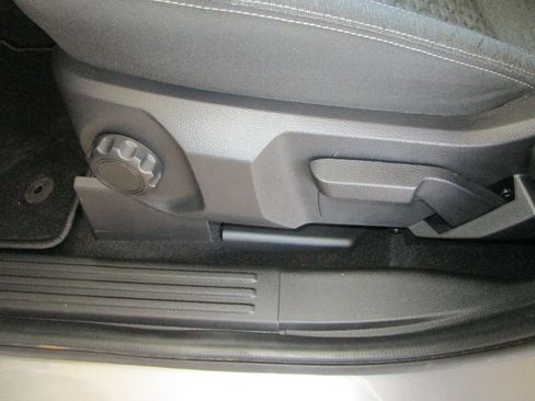 Used 2024 Ford Ranger XLT w/ FX4 Off-Road Package image 28