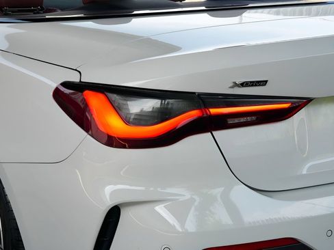 Used 2023 BMW 430i xDrive Convertible w/ M Sport Package AWD/4WD image 15