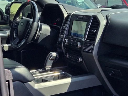 Used 2017 Ford F150 Raptor w/ Equipment Group 802A Luxury image 8