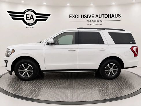 Used 2019 Ford Expedition XLT w/ Equipment Group 202A AWD/4WD image 8