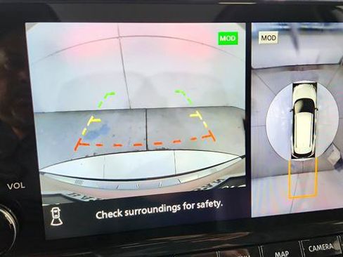 Certified 2023 Nissan Rogue Platinum FWD image 18