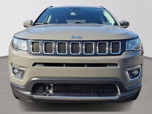 Used 2021 Jeep Compass Limited FWD image 2