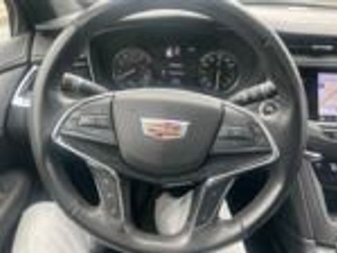 Used 2023 Cadillac XT5 Premium Luxury image 15