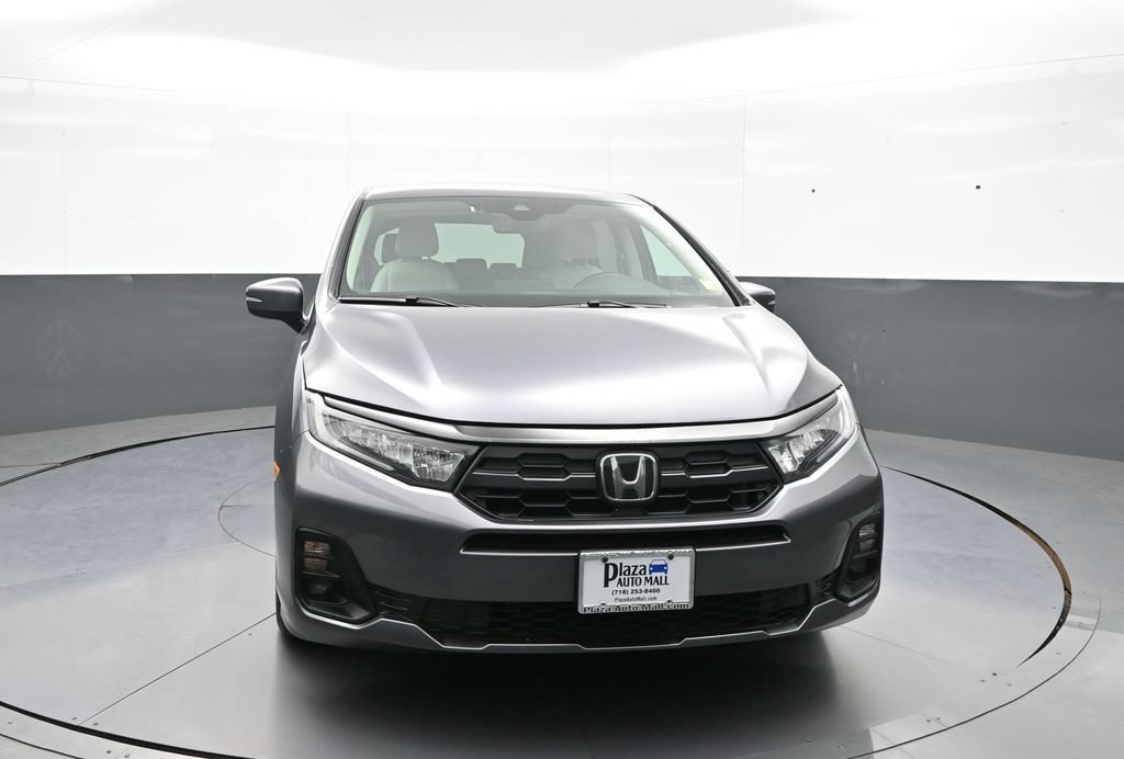 Certified 2025 Honda Odyssey EX-L image 2