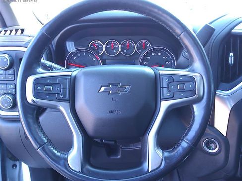 Used 2019 Chevrolet Silverado 1500 RST AWD/4WD image 12