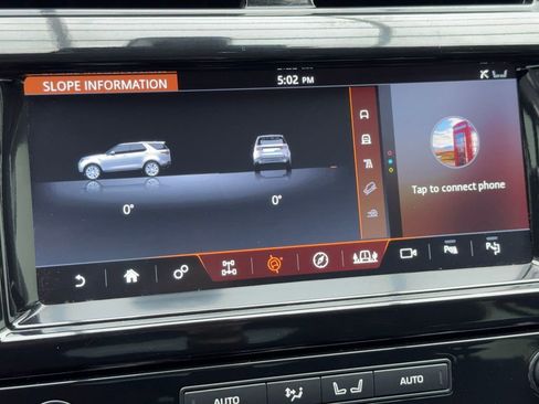 Used 2020 Land Rover Discovery HSE image 28