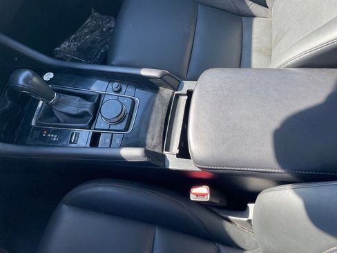 Used 2024 MAZDA MAZDA3 s image 15