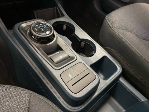 New 2025 Ford Maverick XL image 21