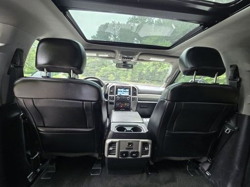 Used 2019 Ford F250 Lariat w/ Lariat Ultimate Package image 23