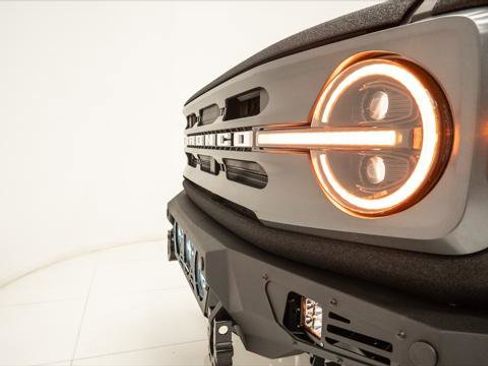 Used 2023 Ford Bronco Outer Banks image 45