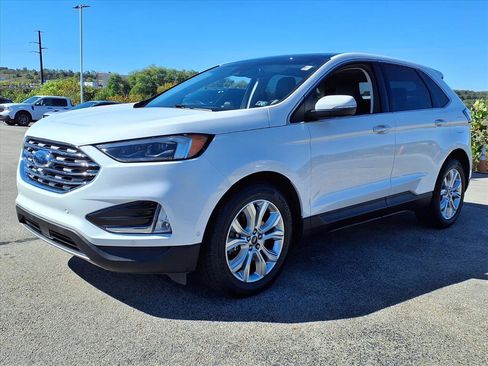 Used 2020 Ford Edge Titanium w/ Equipment Group 301A image 5