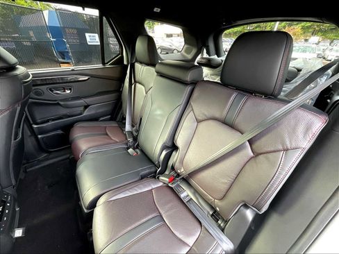 New 2025 Honda Pilot Black Edition image 15