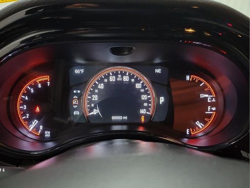 Used 2021 Dodge Durango R/T w/ Technology Group image 15