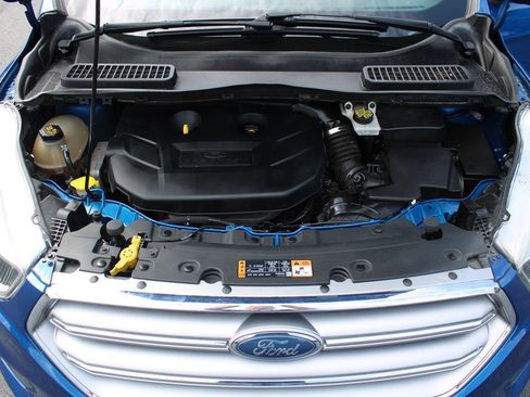 Used 2017 Ford Escape SE AWD/4WD image 12