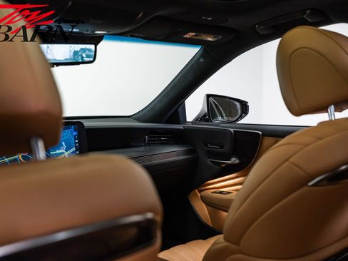 Used 2022 Lexus LS 500 AWD w/ Luxury Package image 47