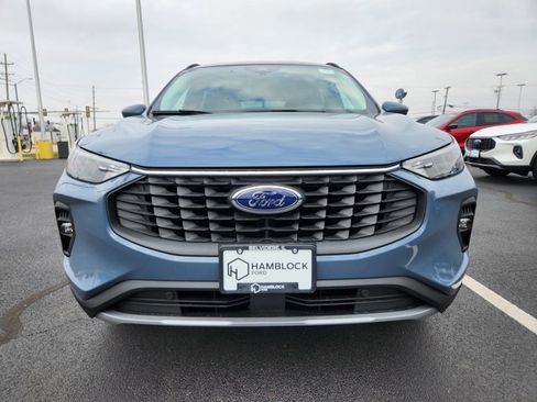 New 2026 Ford Escape SE image 31