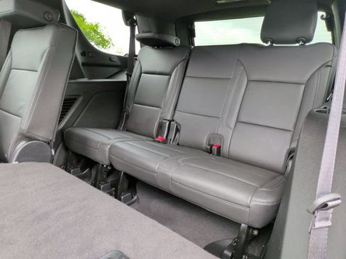 Used 2024 Chevrolet Tahoe LT RWD image 26