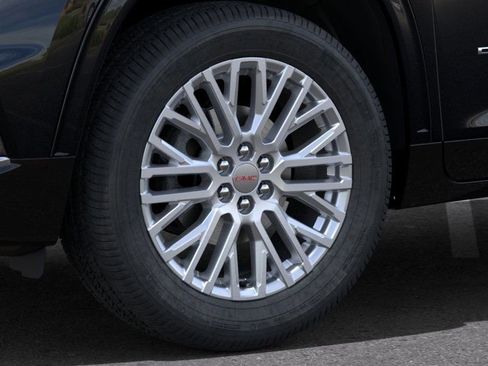 New 2025 GMC Acadia Denali image 9