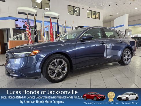 Used 2024 Honda Accord EX image 1