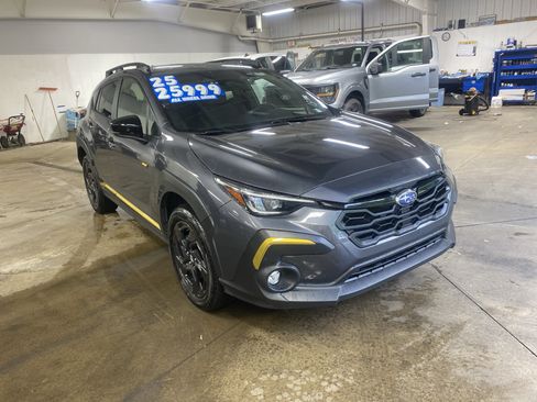 Used 2025 Subaru Crosstrek 2.5i Sport AWD/4WD image 5