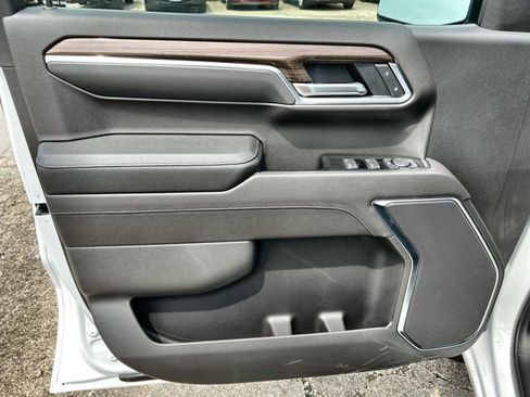 Used 2022 Chevrolet Silverado 1500 LT image 22