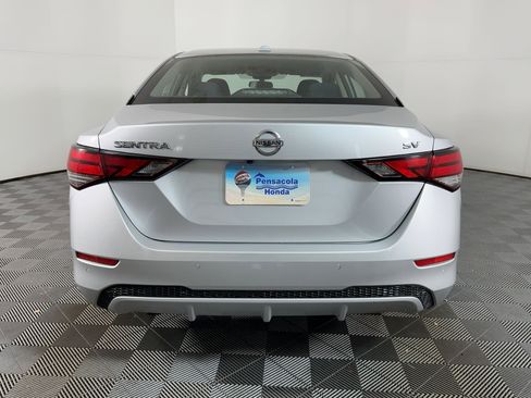 Used 2023 Nissan Sentra SV image 9