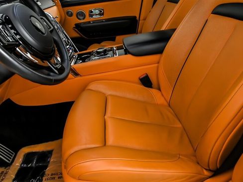 Used 2023 Rolls-Royce Cullinan AWD/4WD image 24