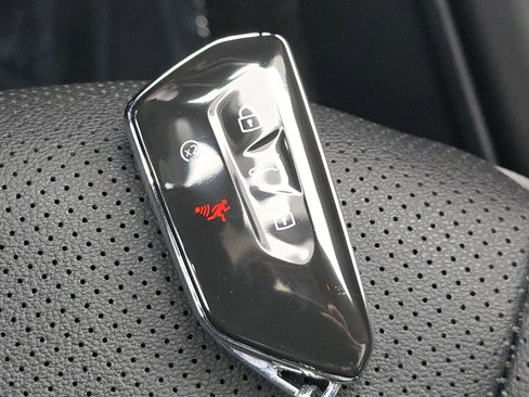 New 2026 Volkswagen Atlas Peak Edition image 27