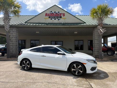 Used 2016 Honda Civic Touring image 1