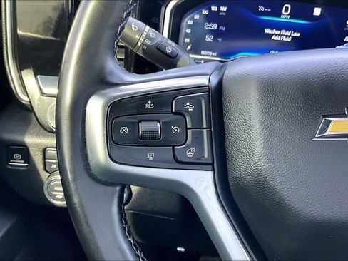 Used 2023 Chevrolet Silverado 1500 LT AWD/4WD image 11