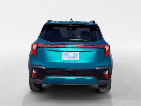 Used 2024 Kia Seltos SX image 10