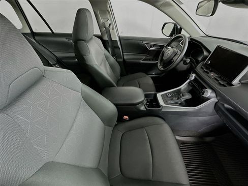 Certified 2025 Toyota RAV4 XLE image 26