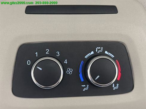 Used 2023 Ford Transit 350 XLT RWD image 29