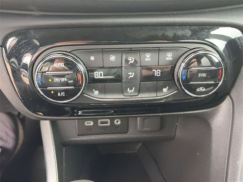 Used 2023 Buick Encore GX Select w/ Safety Package II FWD image 28