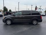 Used 2015 Chrysler Town & Country Touring w/ Driver Convenience Group image 4