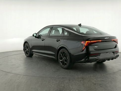 Used 2025 Kia K5 LXS FWD image 6