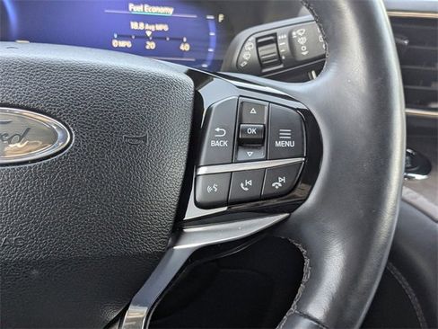 Used 2022 Ford Explorer Platinum w/ Equipment Group 601A image 30