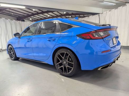 Used 2023 Honda Civic Sport Touring image 4