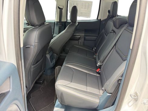 Certified 2025 Ford Maverick Lobo AWD/4WD image 16