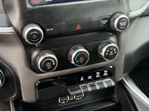 Used 2021 RAM 1500 Lone Star image 22