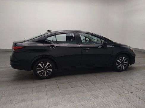 Used 2024 Nissan Versa SV image 10