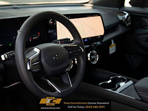 New 2026 Chevrolet Blazer EV LT w/ Midnight/Sport Edition AWD/4WD image 18